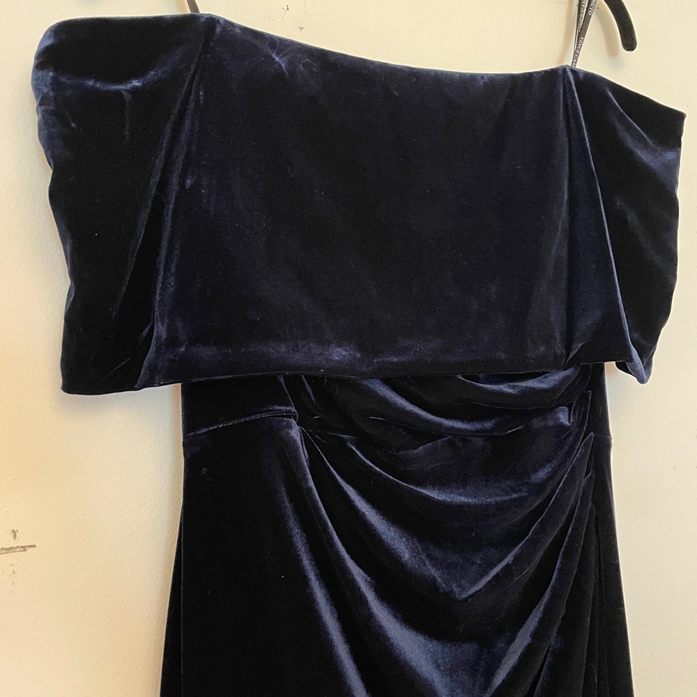 Vince Camuto Velvet Off-Shoulder Dress in Navy